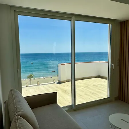 Sunnypalms - Beachfront Penthouse With Stunning Sea View Estepona Exterior photo